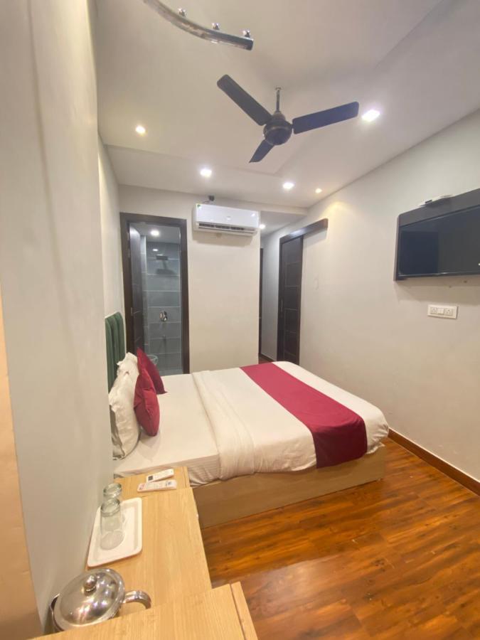 Hotel 56 - 200 Meter From Golden Temple 阿姆利则 外观 照片